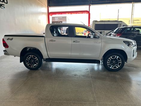 Toyota Hilux CD SRX 4x4 2.8 TDI 16V Diesel Aut.