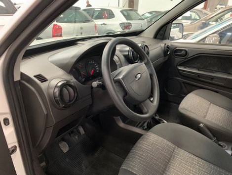 Ford EcoSport XLS 1.6/ 1.6 Flex 8V 5p