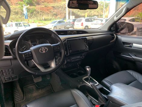 Toyota Hilux CD SRV 4x4 2.8 TDI Diesel Aut.