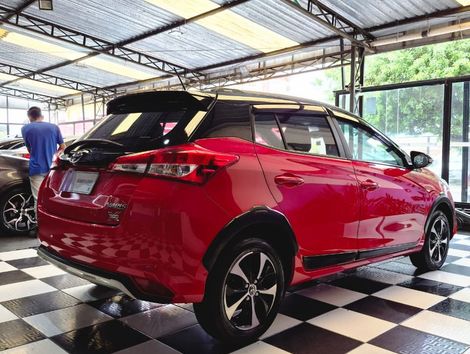 Toyota YARIS X-WAY 1.5 Flex 16V 5p Aut.