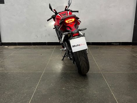 HONDA CBR 650 R