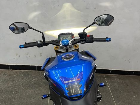 SUZUKI GSX-S 1000