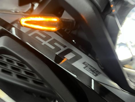 BMW R 1250 GS Adventure Premium Triple Black