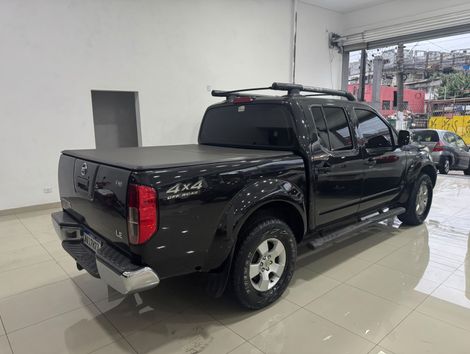 Nissan Frontier LE CD 4x4 2.5 TB Diesel Aut.