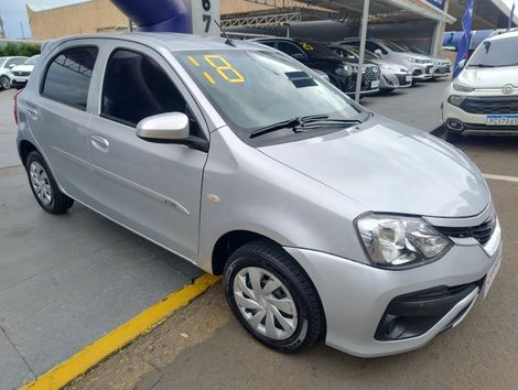 Toyota ETIOS X 1.3 Flex 16V 5p Aut.