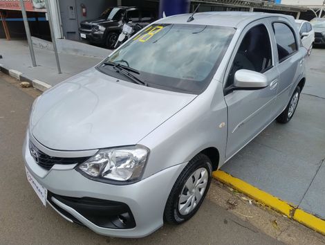 Toyota ETIOS X 1.3 Flex 16V 5p Aut.