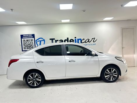 Nissan VERSA SL 1.6 16V FlexStart 4p Aut.