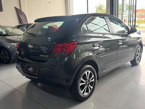 Chevrolet ONIX HATCH LTZ 1.4 8V FlexPower 5p Aut.