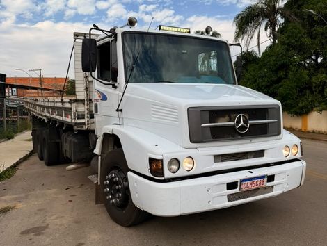 MERCEDES-BENZ L-1620 3-Eixos 2p (diesel)