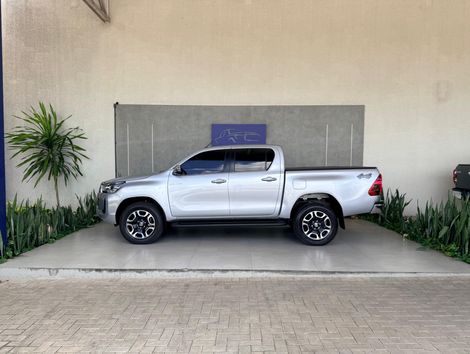 Toyota Hilux CD SRX 4x4 2.8 TDI 16V Diesel Aut.
