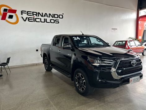 Toyota Hilux CD SRV 4x4 2.8 TDI Diesel Aut.