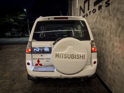 Mitsubishi Pajero TR4 2.0/ 2.0 Flex 16V 4x4 Aut.