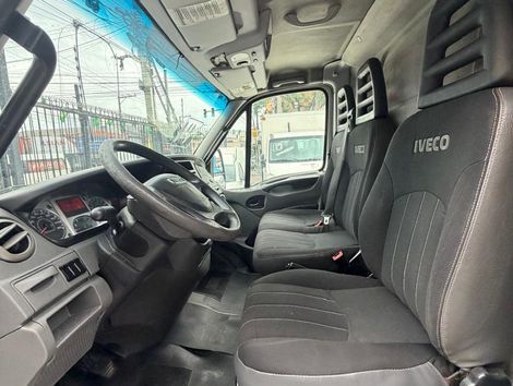 IVECO DAILY GRAN FURGONE 35S14 4p (dies.)(E5)