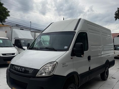 IVECO DAILY GRAN FURGONE 35S14 4p (dies.)(E5)
