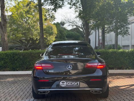 Mercedes E-300 Coupe 2.0 TB 245cv Aut.