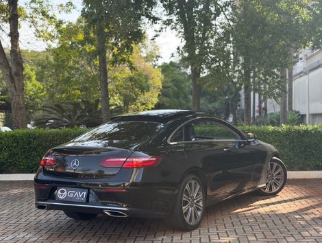 Mercedes E-300 Coupe 2.0 TB 245cv Aut.