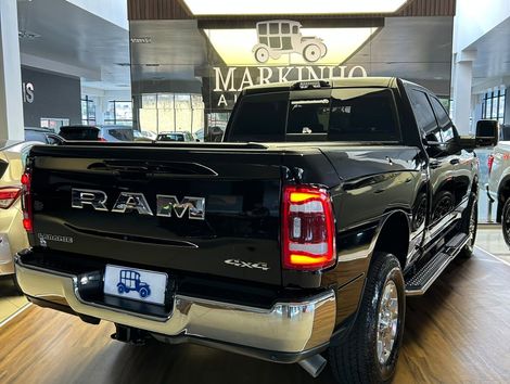RAM 3500 LARAMIE 6.7 TB CD 4x4 Diesel