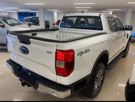 Ford Ranger XLT 3.0 V6 4x4 CD TB  Die. Aut.