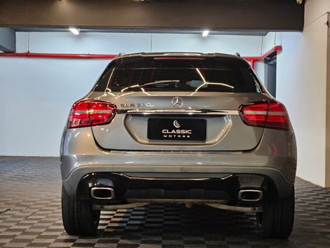Mercedes GLA-200 Style 1.6 TB 16V/Flex Aut.