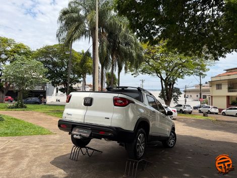 Fiat Toro Freedom 1.8 16V Flex Aut.