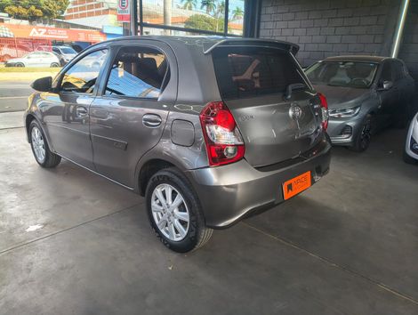 Toyota ETIOS X Plus 1.5 Flex 16V 5p Aut.