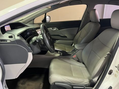 Honda Civic Sedan LXR 2.0 Flexone 16V Aut. 4p