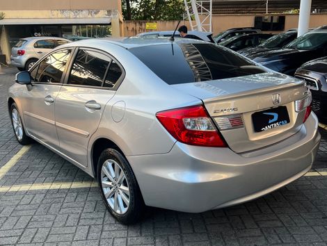 Honda Civic Sedan LXS 1.8/1.8 Flex 16V Aut. 4p
