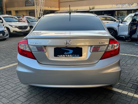 Honda Civic Sedan LXS 1.8/1.8 Flex 16V Aut. 4p