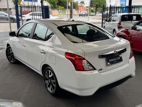 Nissan VERSA UNIQUE 1.6 16V Flex 4p Mec.