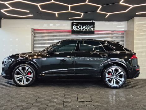 Audi Q8 Perf.Black 3.0 TFSI Quat. S-tr/(Híb.)