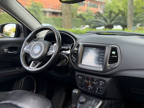 Jeep COMPASS TRAILHAWK 2.0 4x4 Dies. 16V Aut.