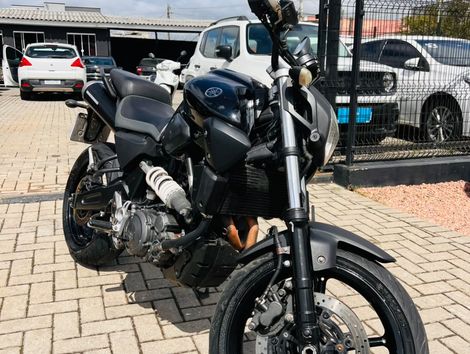 YAMAHA MT-03 660cc