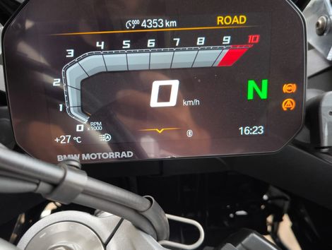 BMW F 900 GS Adventure Plus