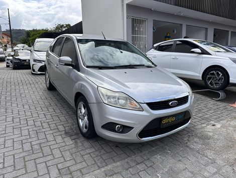 Ford Focus 1.6 S/SE/SE Plus Flex 8V/16V  5p