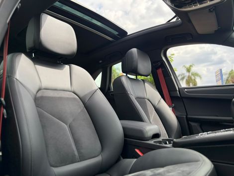 Porsche Macan 2.0 Turbo