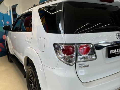 Toyota Hilux CD SRV D4-D 4x4 3.0  TDI Dies