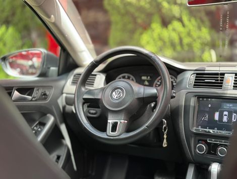 VolksWagen JETTA Comfortline 2.0 T.Flex 8V 4p Tipt.
