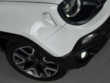 Jeep Renegade Longitude 1.8 4x2 Flex 16V Aut.
