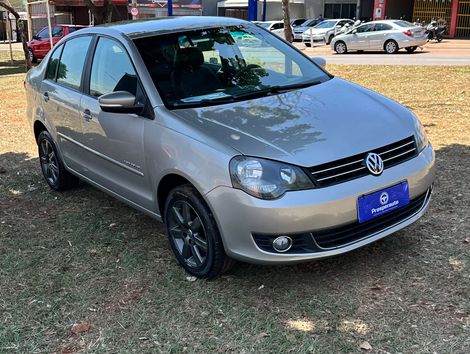 VolksWagen Polo Sed. COMFORT. 1.6 Mi Tot. Flex 8v