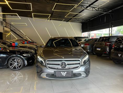 Mercedes GLA-200 Vision 1.6/1.6 TB 16V Flex Aut.