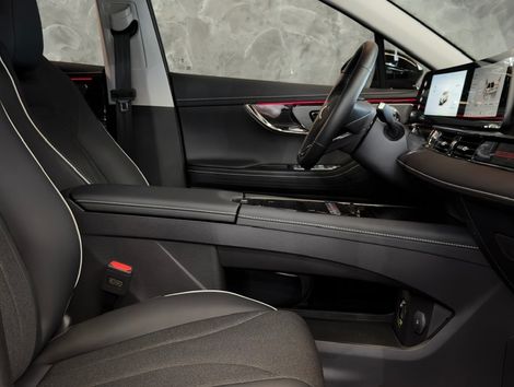 Omoda 5 Luxury 1.5 TB FWD