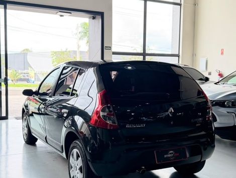 Renault SANDERO Expression Hi-Flex 1.6 8V 5p