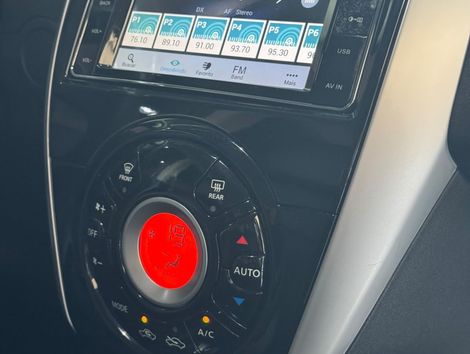Nissan VERSA UNIQUE 1.6 16V FlexStart 4p Aut.