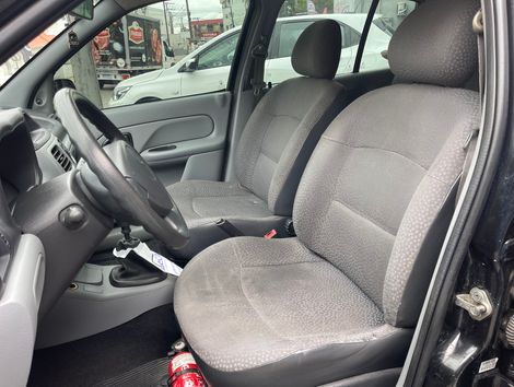 Renault Clio Hi-Flex 1.0 16V 5p