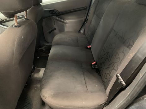 Ford Focus 1.6 S/SE/SE Plus Flex 8V/16V  5p