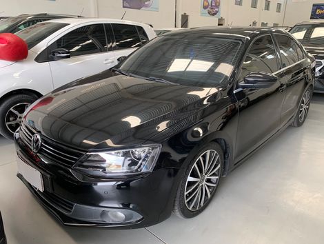 VolksWagen JETTA Highline 2.0 TSI 16V 4p Tiptronic
