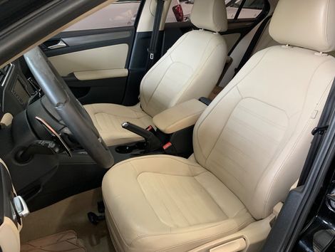 VolksWagen JETTA Highline 2.0 TSI 16V 4p Tiptronic