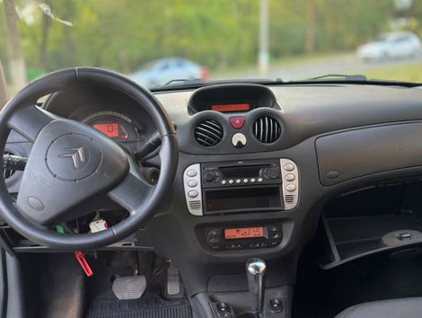 Citroën C3 GLX 1.4/ GLX Sonora 1.4 Flex 8V 5p