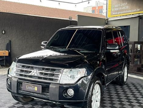 Mitsubishi Pajero HPE Full 3.2 4x4 T.I.Dies. 5p Aut
