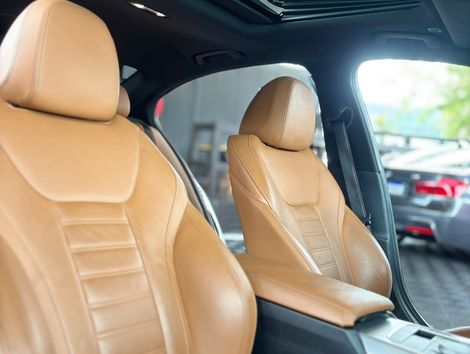 BMW 330e M Sport 2.0 Turbo Aut. (Híbrido)